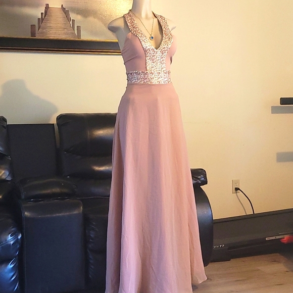 Dress the population size xs - Picture 1 of 4